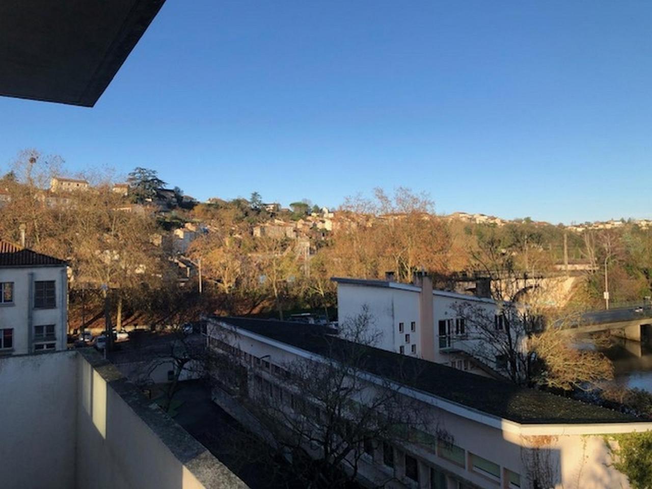 Chez Jean-Claude, Vue Panoramique Au Reveil Apartment Poitiers Exterior photo
